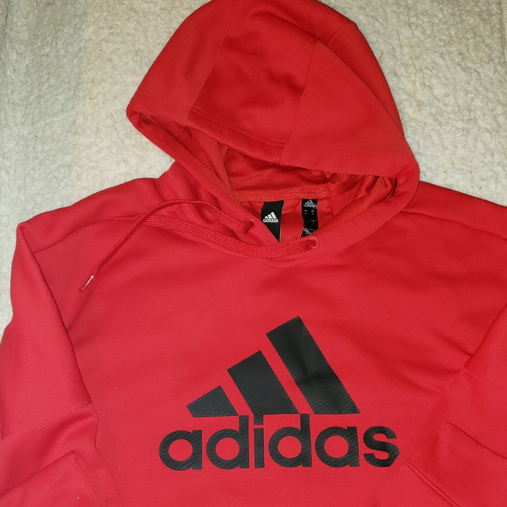 Men's athletic sweatshirt